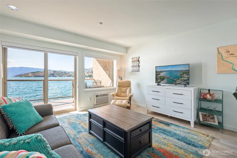 Property photo for 322 W Woodin Avenue #526, Chelan photo 10
