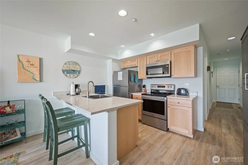 Property photo for 322 W Woodin Avenue #526, Chelan photo 9
