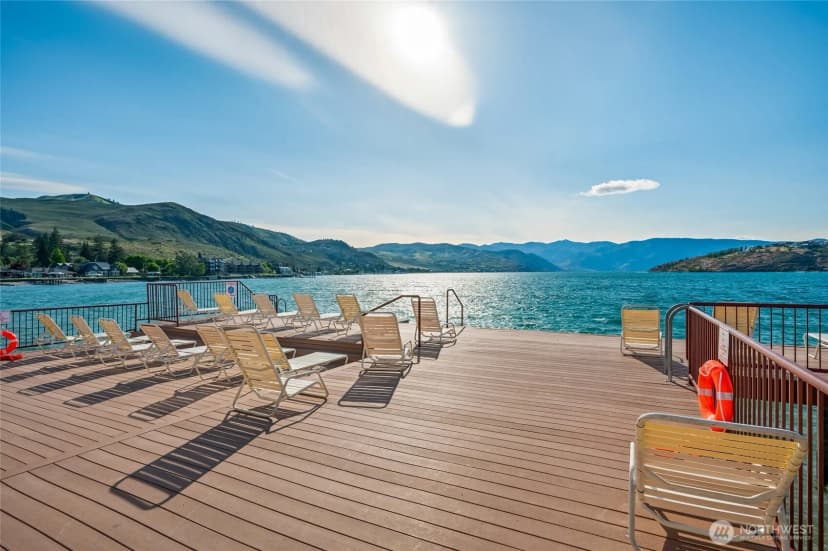 Property photo for 322 W Woodin Avenue #526, Chelan photo 23