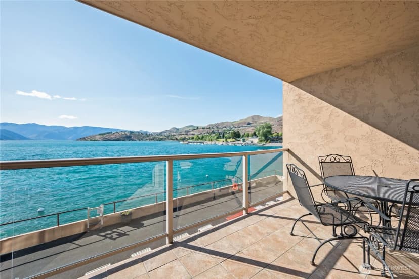 Property photo for 322 W Woodin Avenue #526, Chelan photo 13