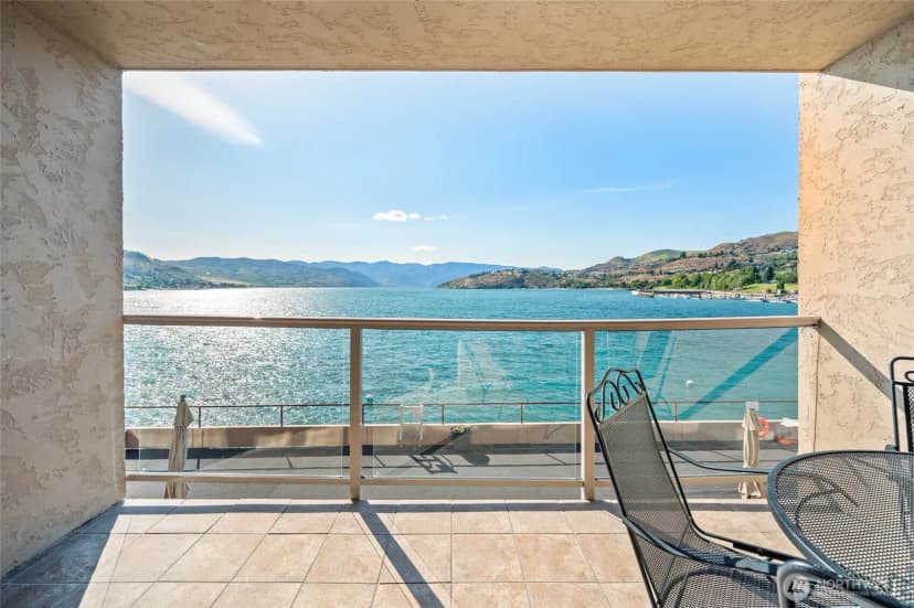 Property photo for 322 W Woodin Avenue #526, Chelan photo 12