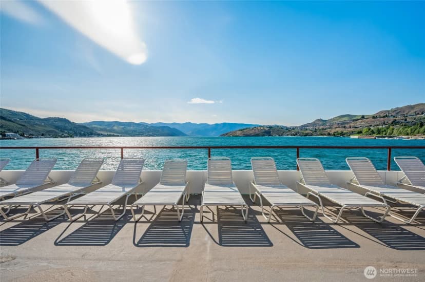 Property photo for 322 W Woodin Avenue #526, Chelan photo 22