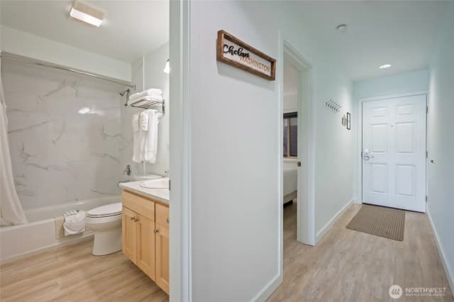 Property photo for 322 W Woodin Avenue #526, Chelan photo 5