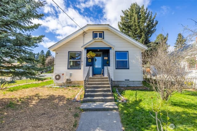 Property photo for 311 W Nevada Avenue, Roslyn