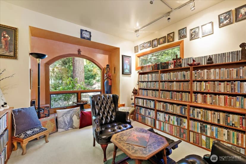 Property photo for 6418 E Mercer Way, Mercer Island photo 13