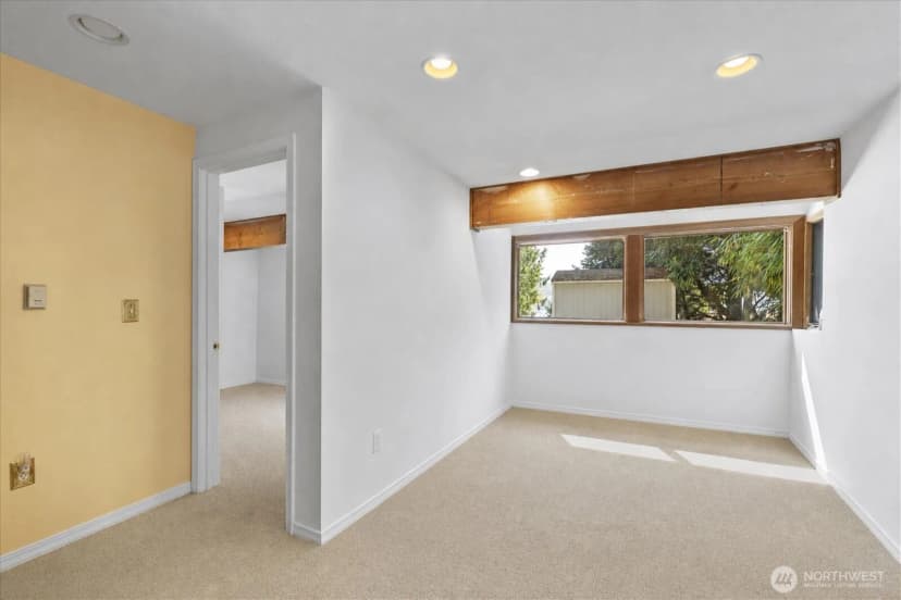 Property photo for 6418 E Mercer Way, Mercer Island photo 36