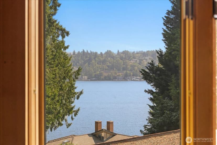 Property photo for 6418 E Mercer Way, Mercer Island photo 28