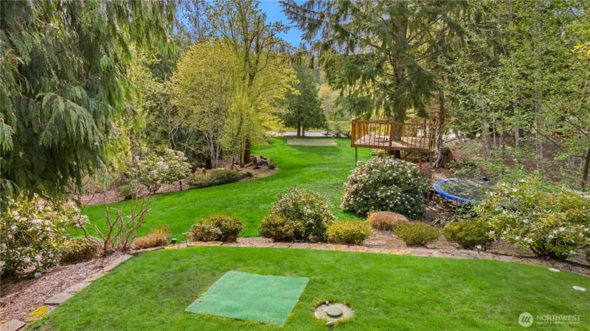 Property photo for 23233 Se 257th Avenue, Maple Valley photo 39