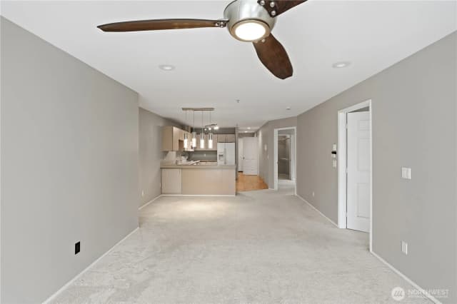 Property photo for 18210 73rd Avenue Ne #201, Kenmore photo 4