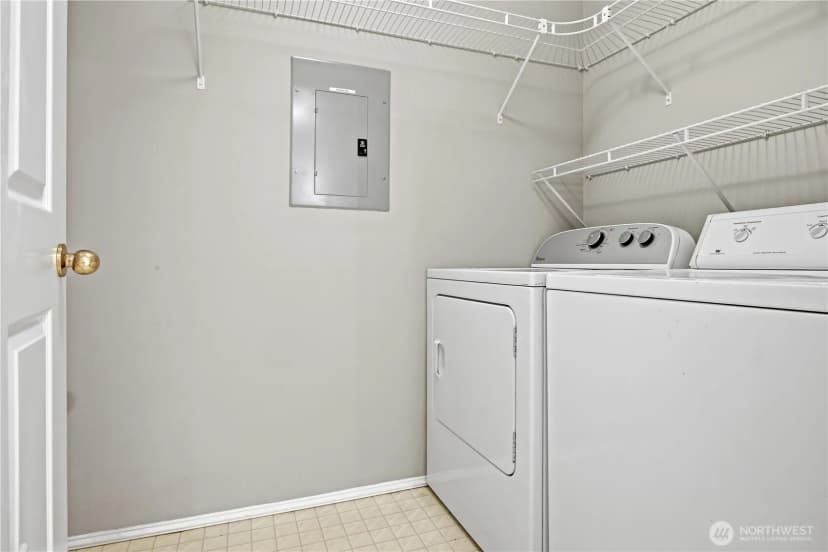 Property photo for 18210 73rd Avenue Ne #201, Kenmore photo 21