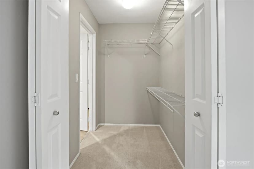 Property photo for 18210 73rd Avenue Ne #201, Kenmore photo 20