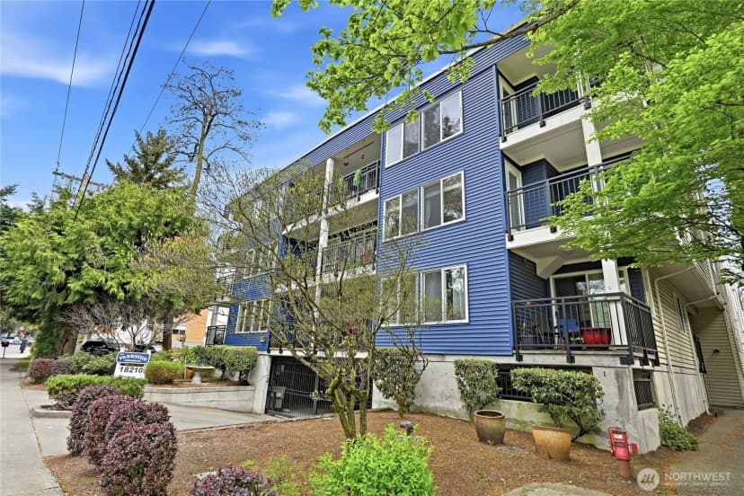 Property photo for 18210 73rd Avenue Ne #201, Kenmore photo 29