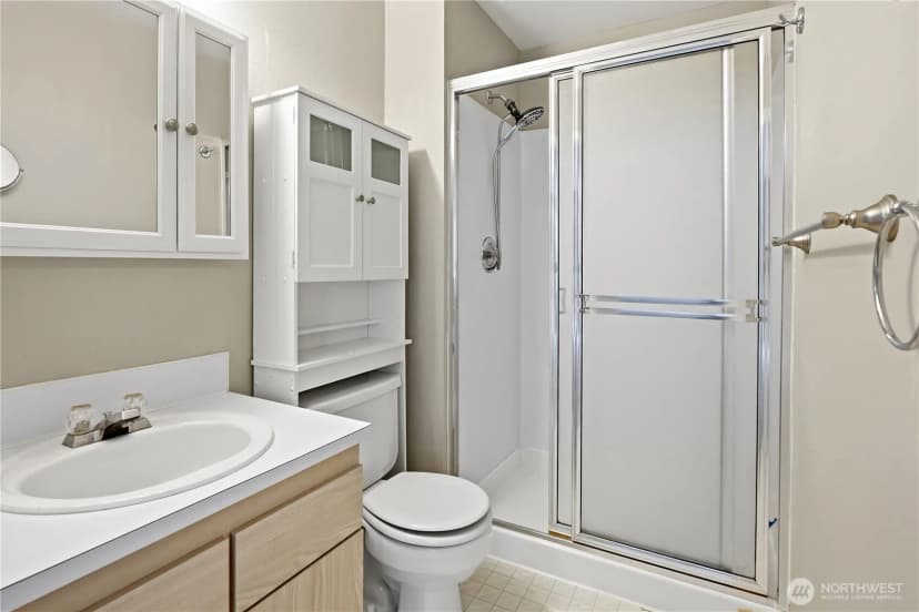 Property photo for 18210 73rd Avenue Ne #201, Kenmore photo 19