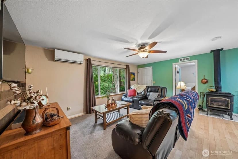 Property photo for 11222 Country Club Place, Anderson Island photo 12