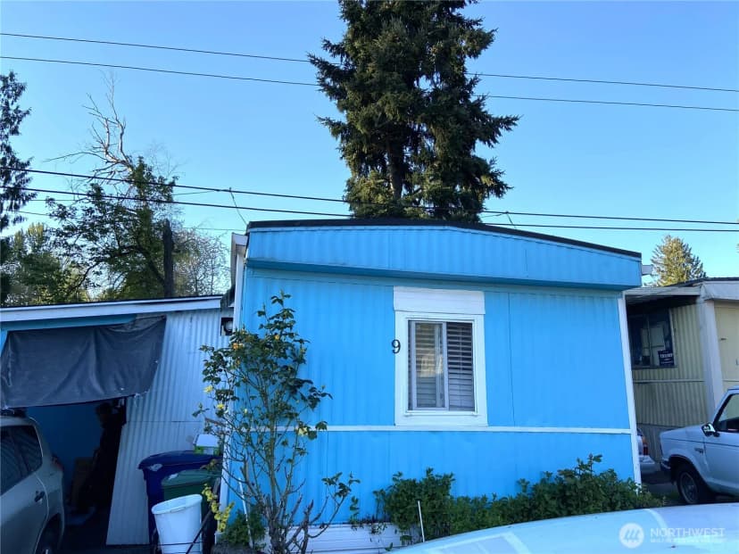 Property photo for 13000 Martin Luther King Jr Way S #9, Seattle