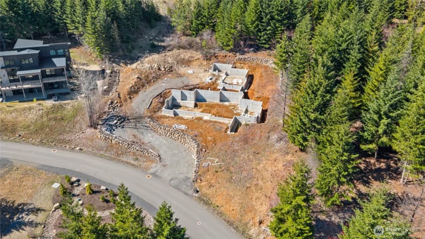 Property photo for 320 Tired Creek Lane, Cle Elum photo 2