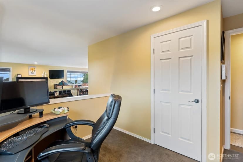 Property photo for 4611 76th Street Sw, Mukilteo photo 22