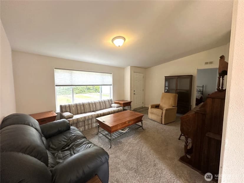 Property photo for 1405 324th Place, Ocean Park photo 21