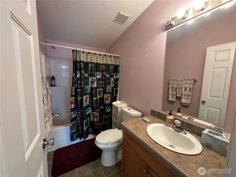 Property photo for 1405 324th Place, Ocean Park photo 11