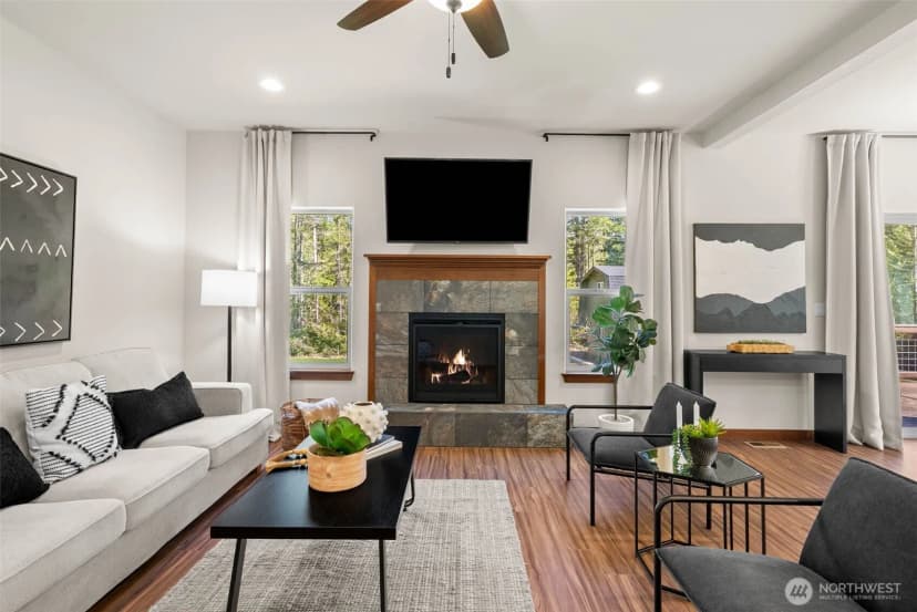 Property photo for 2791 Legend Lane Nw, Seabeck photo 9