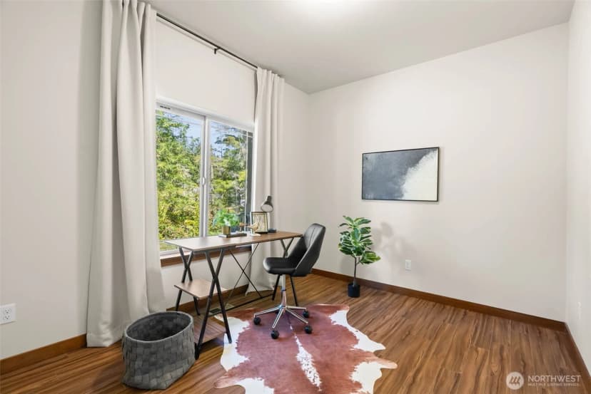 Property photo for 2791 Legend Lane Nw, Seabeck photo 6
