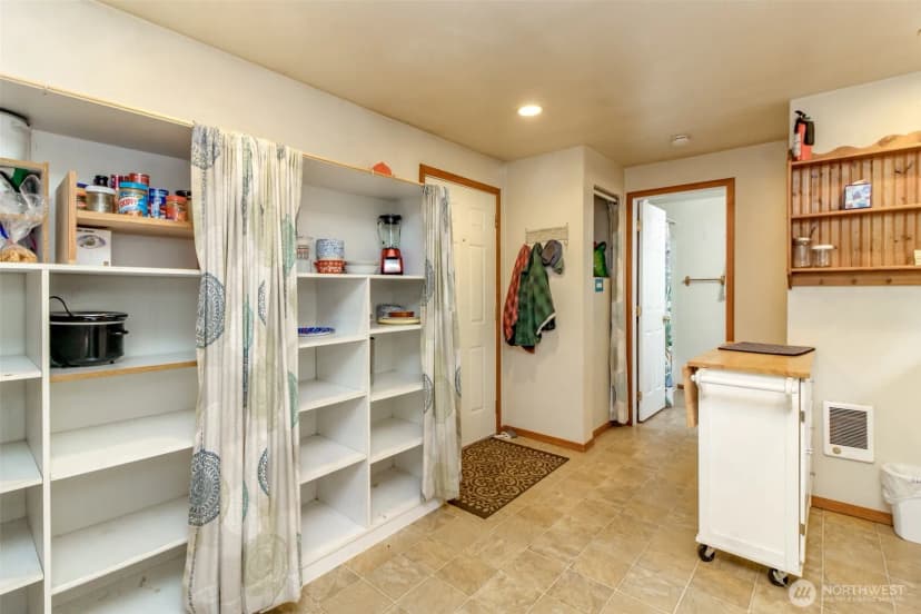Property photo for 17103 Nw Sunset Ridge Way Nw, Seabeck photo 10