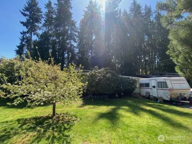 Property photo for 12229 Ne 65th Street, Kirkland