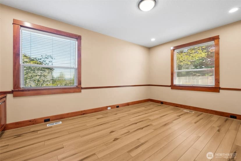 Property photo for 16005 Ne 26th Court, Ridgefield photo 18