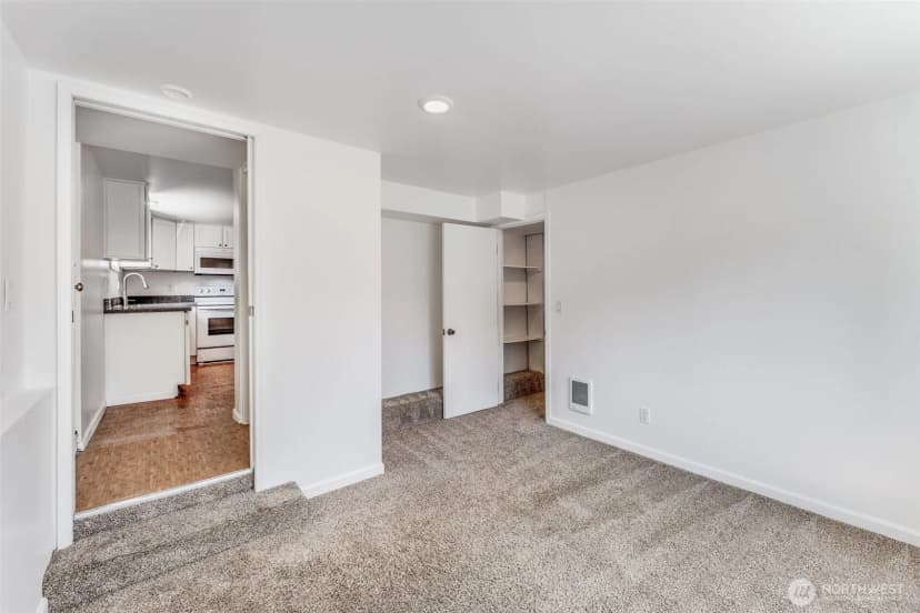 Property photo for 6753 14th Avenue Nw, Seattle photo 33
