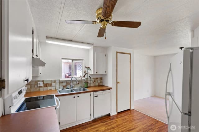 Property photo for 2200 196th Street Se #43, Bothell photo 5