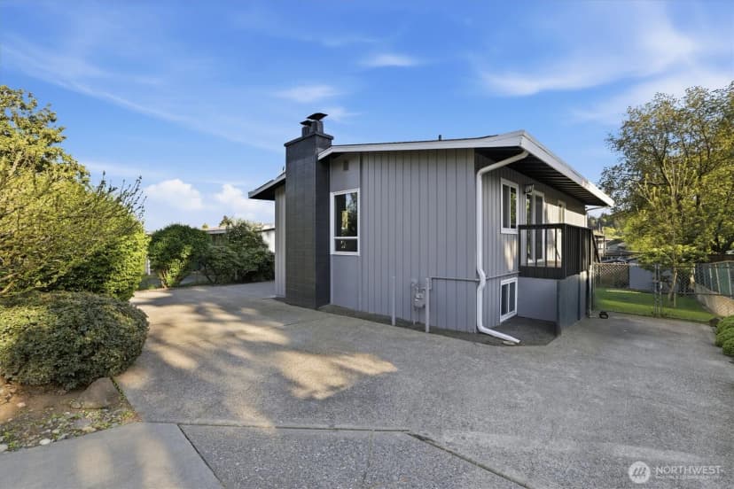 Property photo for 4041 S 150th Street, Tukwila photo 36