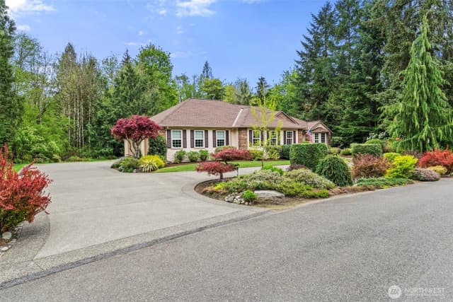 Property photo for 5315 Klipsun Lane Sw, Olympia photo 4