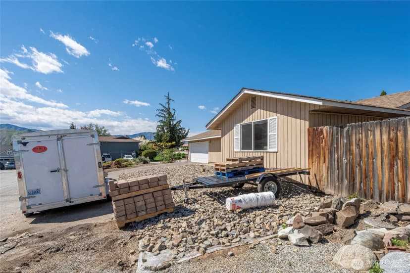 Property photo for 1121 Jean St Se, East Wenatchee photo 20