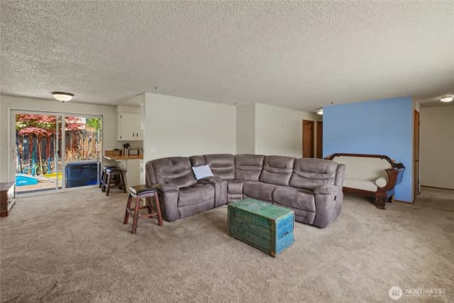 Property photo for 1121 Jean St Se, East Wenatchee photo 3
