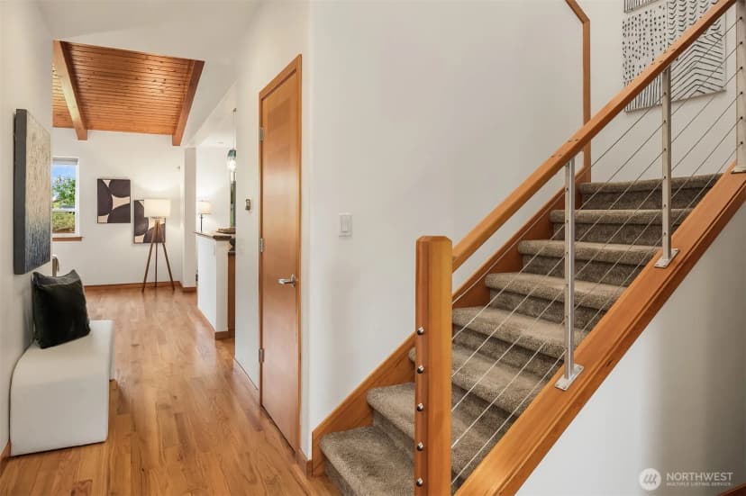 Property photo for 911 Nw 59th Street, Seattle photo 5