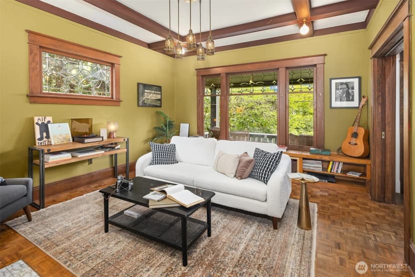 Property photo for 2519 31st Avenue S, Seattle photo 11