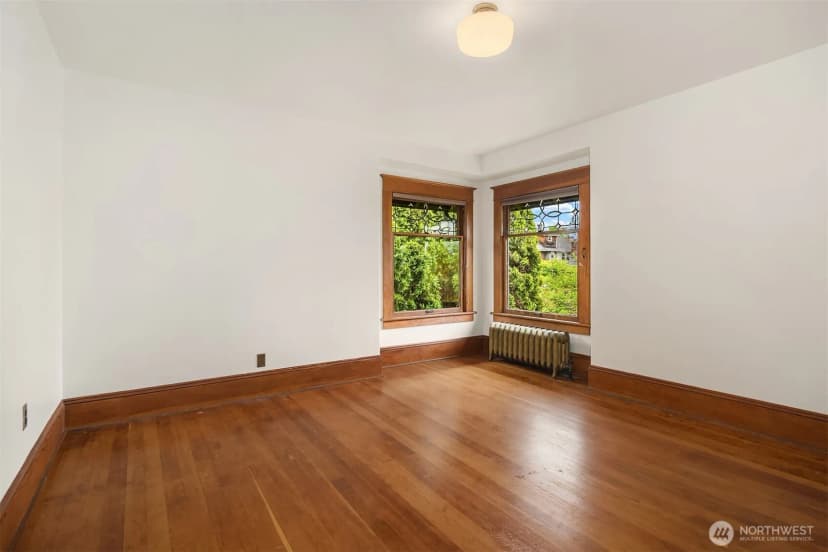 Property photo for 2519 31st Avenue S, Seattle photo 17