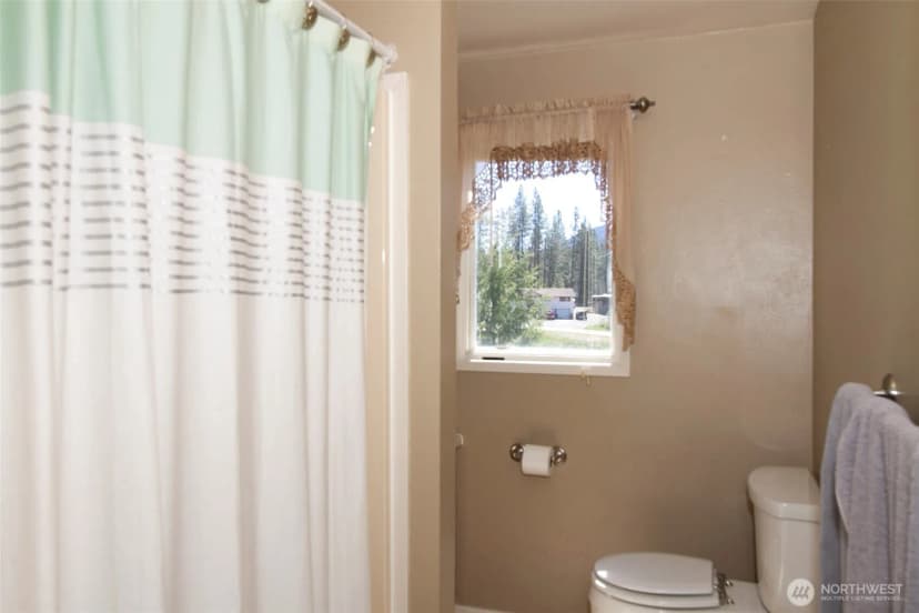 Property photo for 1140 S Pine Street, Kettle Falls photo 20