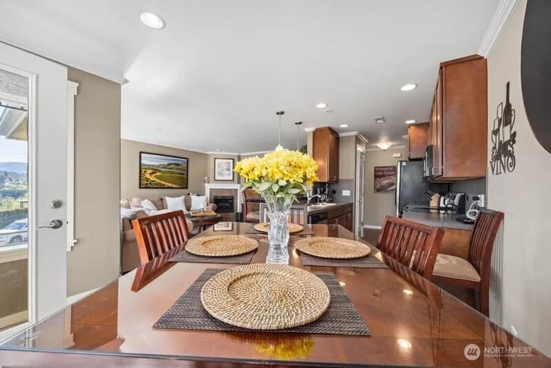 Property photo for 230 E Furnham Ave #c3, Chelan photo 11