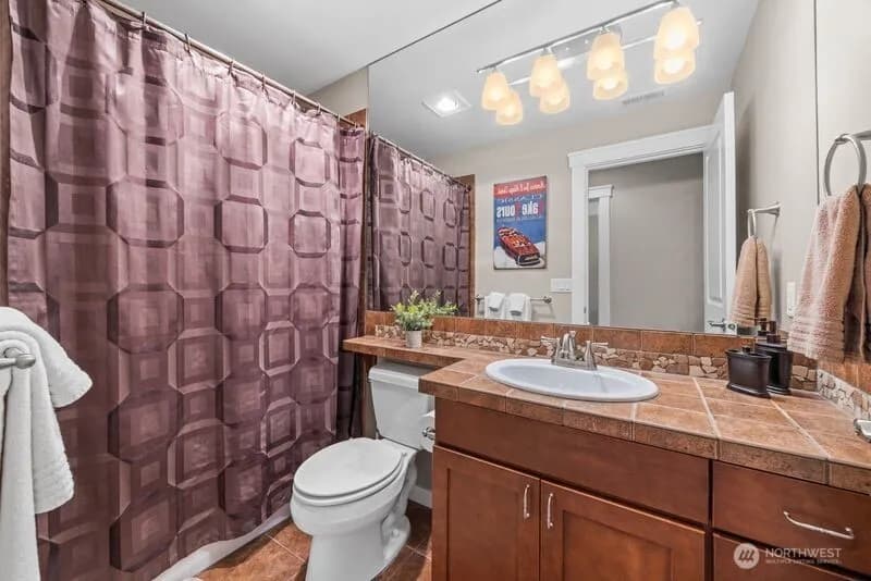 Property photo for 230 E Furnham Ave #c3, Chelan photo 22