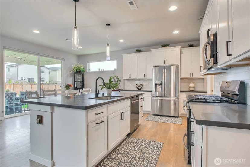 Property photo for 931 Yew Avenue, Sultan photo 2