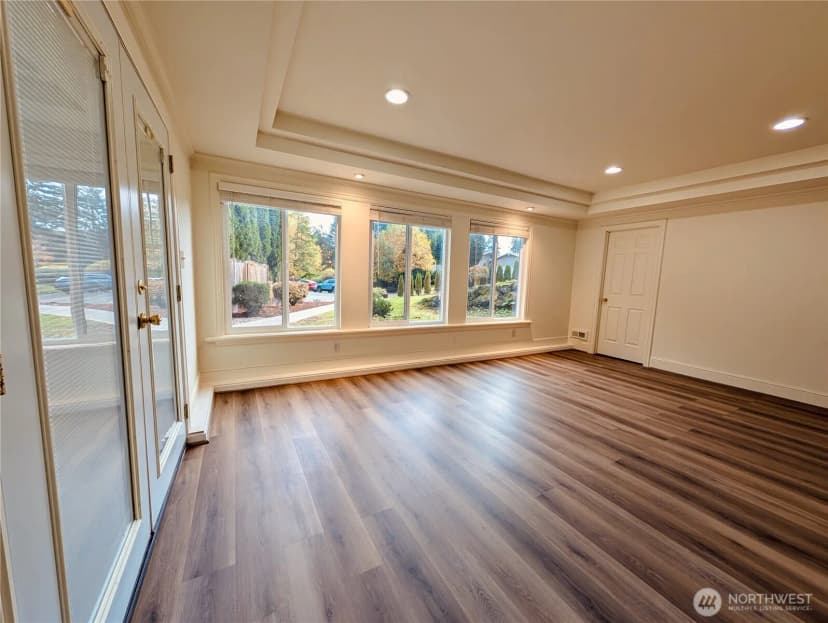 Property photo for 1135 147th Pl Ne, Bellevue photo 22