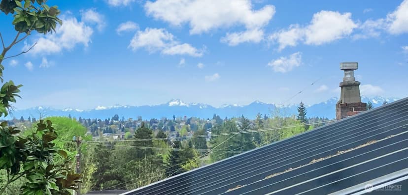Property photo for 621 Ne 77th Street, Seattle photo 19