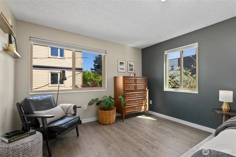 Property photo for 4511 Greenwood Avenue N #6, Seattle photo 17