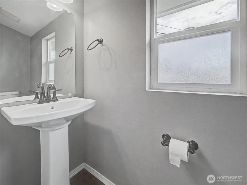 Property photo for 43622 228th Avenue Se, Enumclaw photo 18