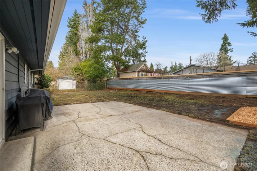 Property photo for 21615 82nd Avenue W, Edmonds photo 21