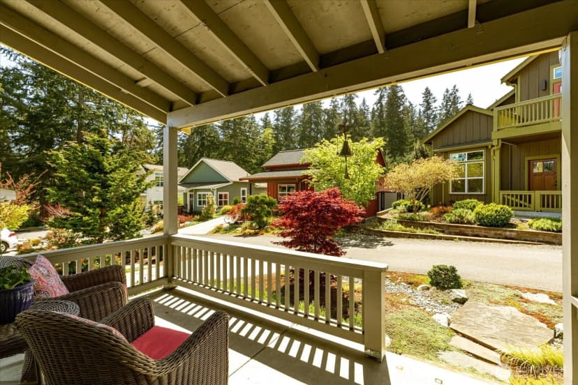 Property photo for 233 Clover Court, Langley photo 6