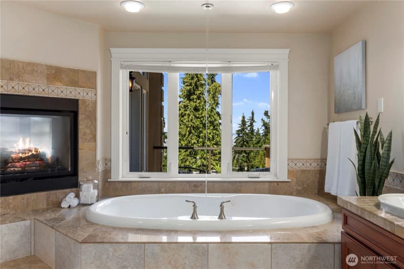 Property photo for 645 Cornelia Avenue, Mukilteo photo 25