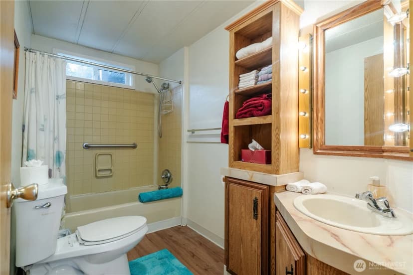 Property photo for 425 Chuckanut Drive N #6, Bellingham photo 24