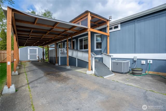Property photo for 425 Chuckanut Drive N #6, Bellingham photo 2